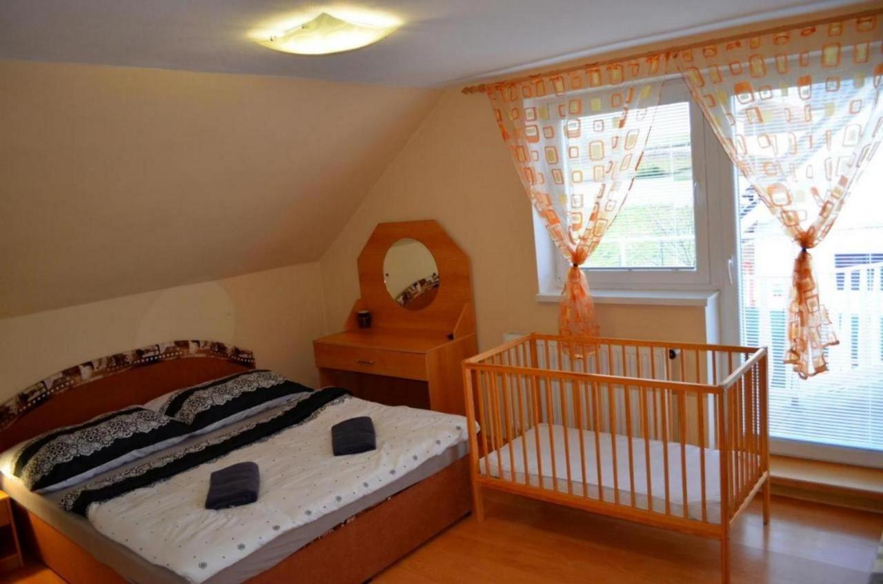 Chalupa Riviera A Apartmany Riviera - Liptov Besenova Ruzomberok Exterior foto